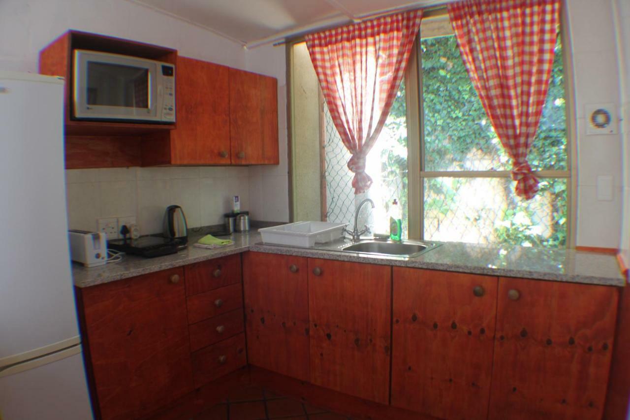 Charming In Bowl, Close Enough To The Action But Peaceful And Quiet. Guest house *